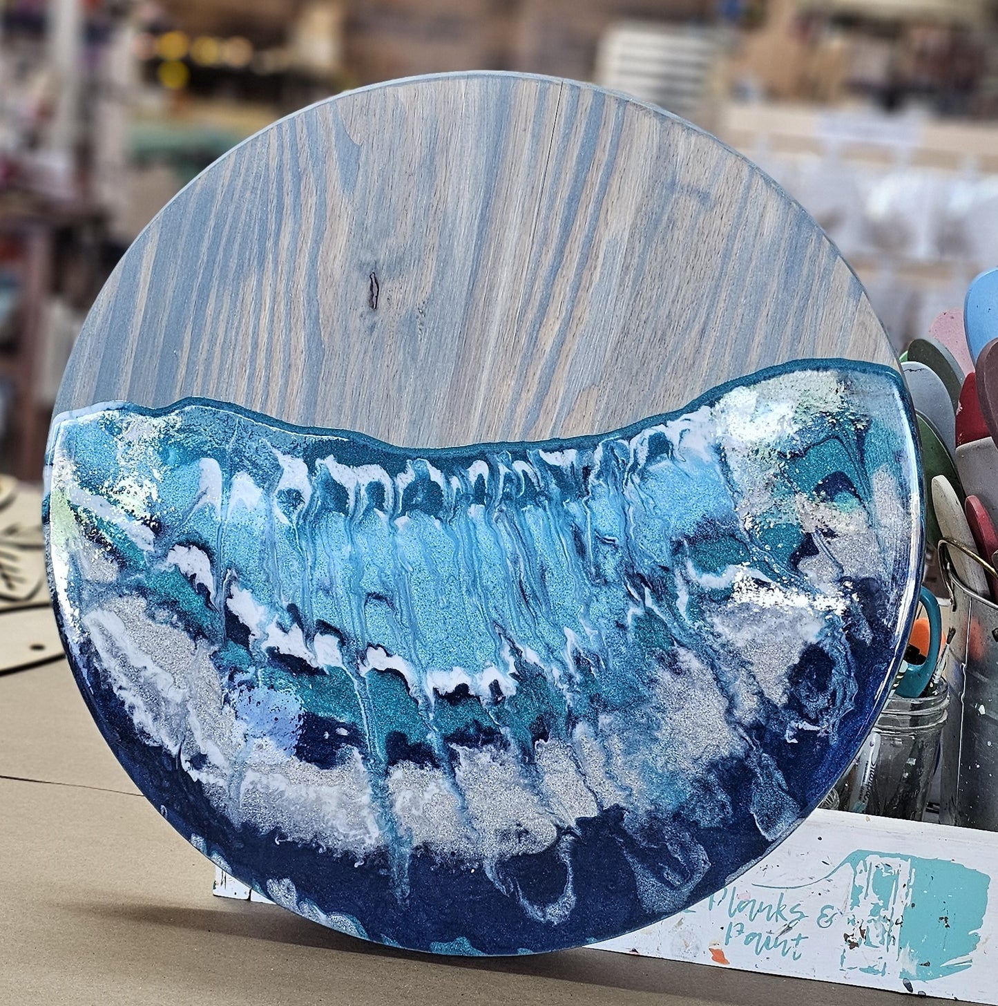 Epoxy Resin Pour