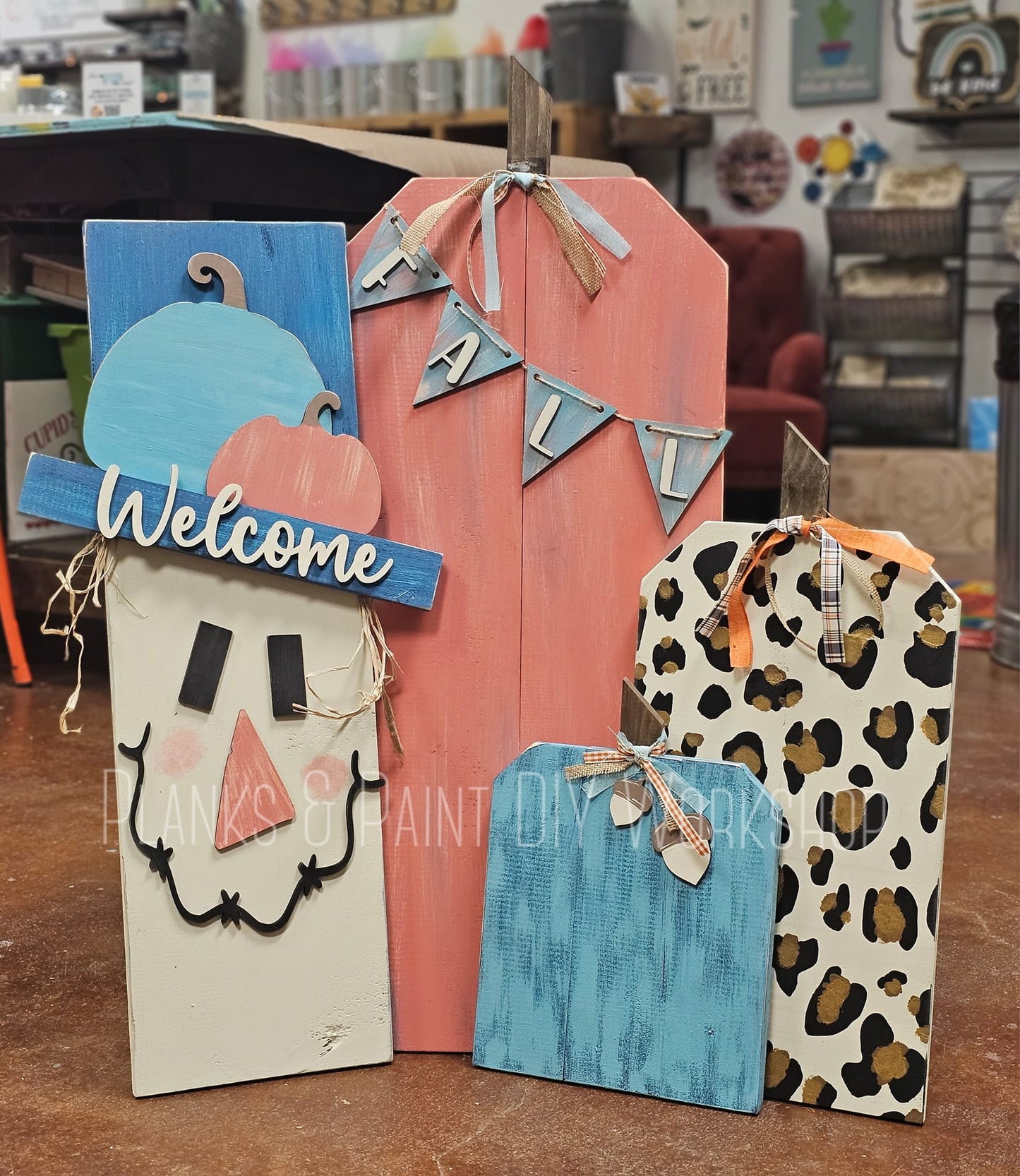 Pumpkin Patch & Scarecrow Porch Workshop