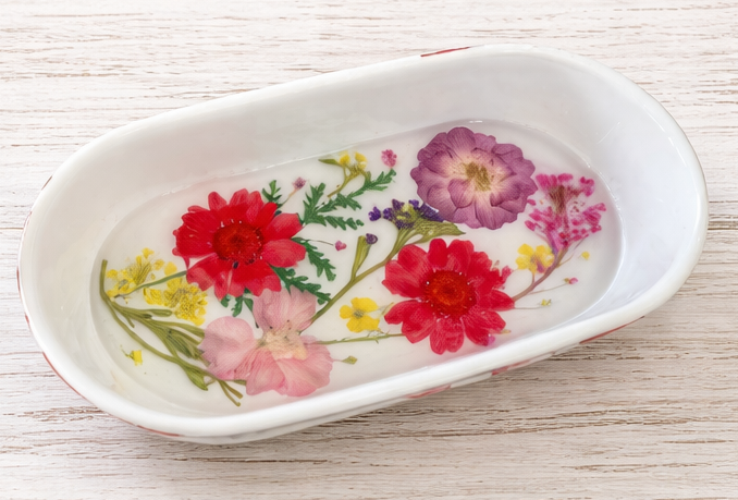 Birthday Bash Pressed Flower Trinket Dish 4.18.26