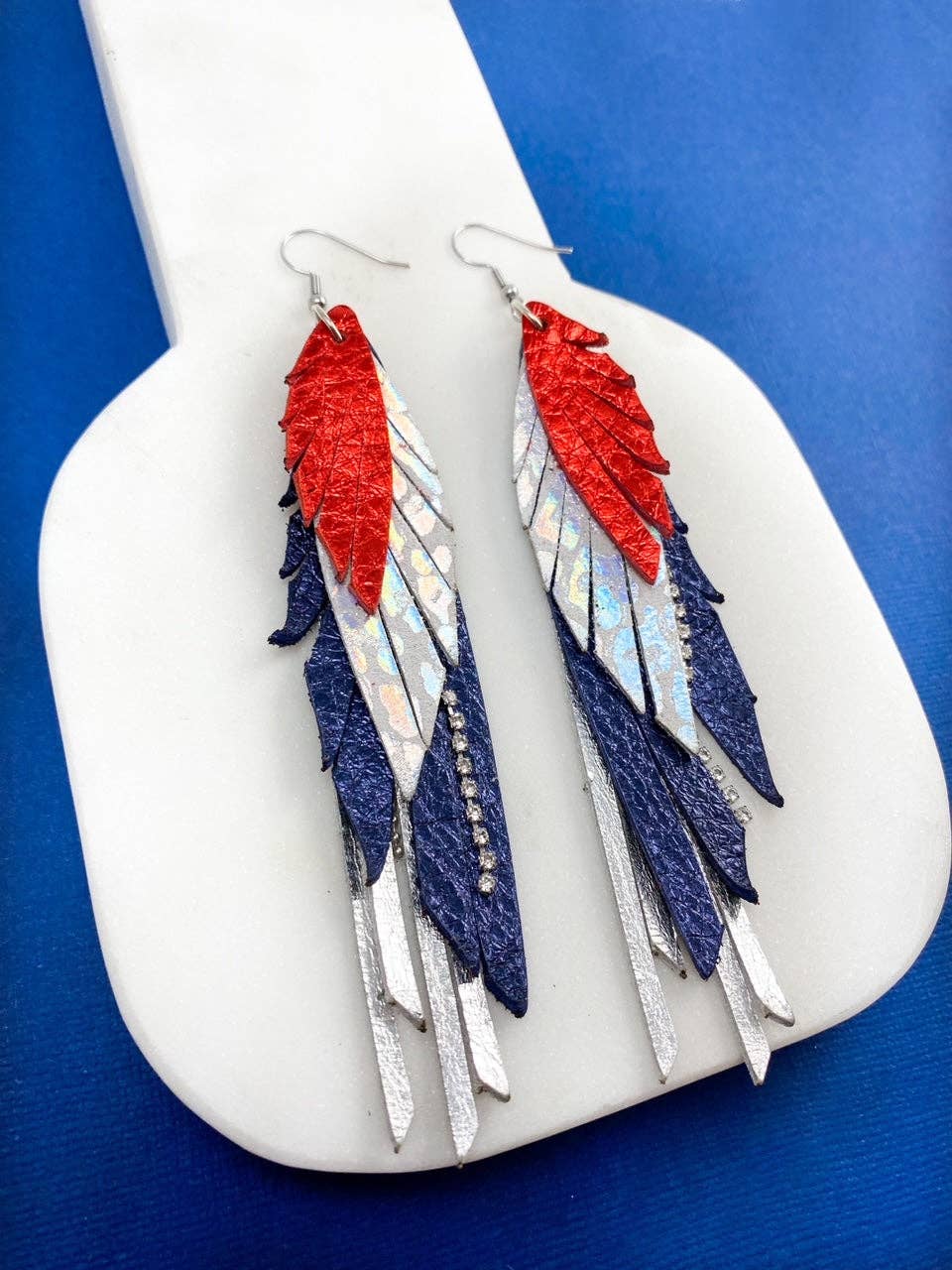 Anabelle+Oak - Patriotic Skinny Feathers