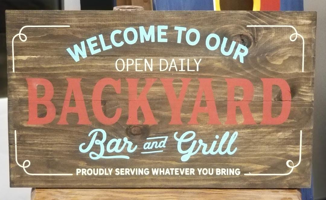 Backyard Bar & Grill