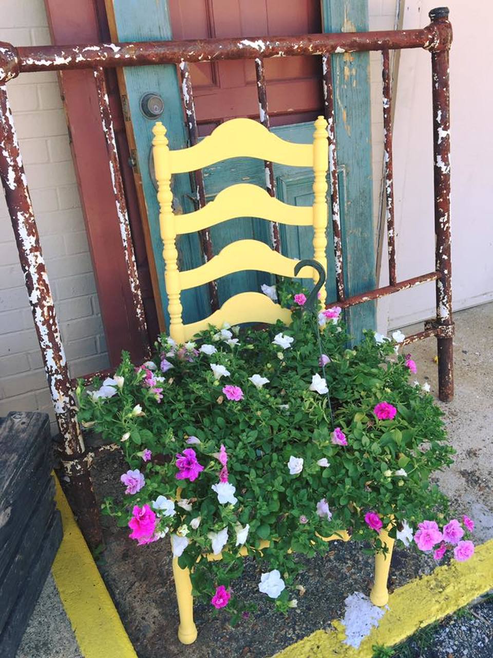 Daisy Chalk Mineral Paint