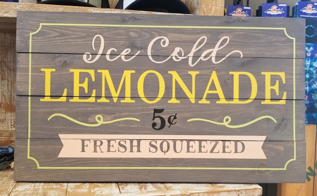Ice Cold Lemonade