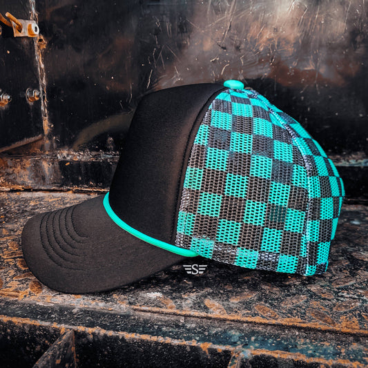 Magna Pony Checkered Mesh Back Cap: Black/ Turquoise