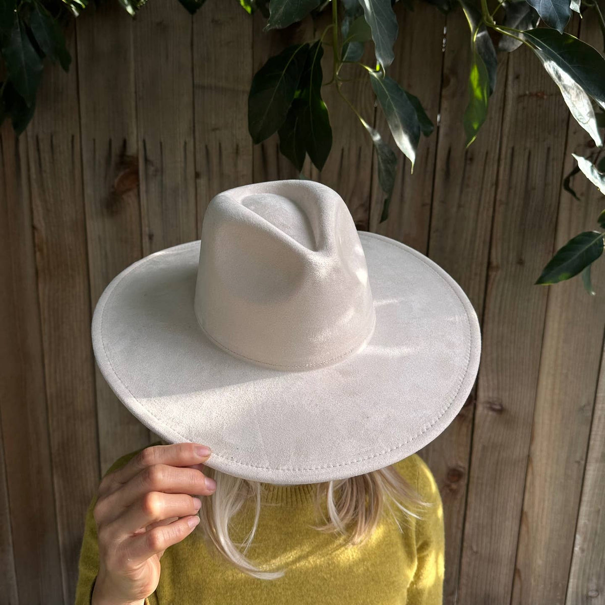 Classic Wide Brim Suede Premium Hat: CAMEL / ONE SIZE