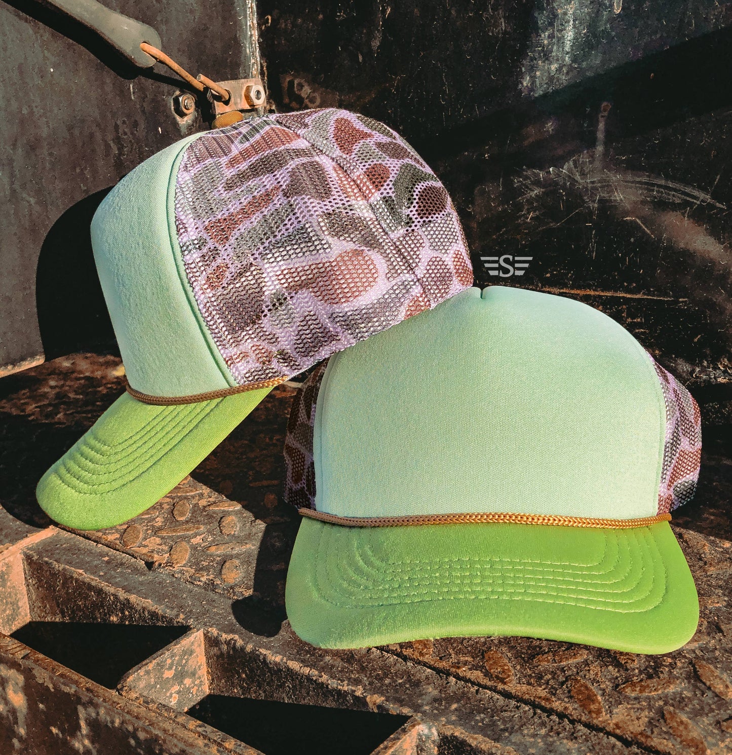 Duck Camo Magna Pony® Mesh Back Cap: Pink
