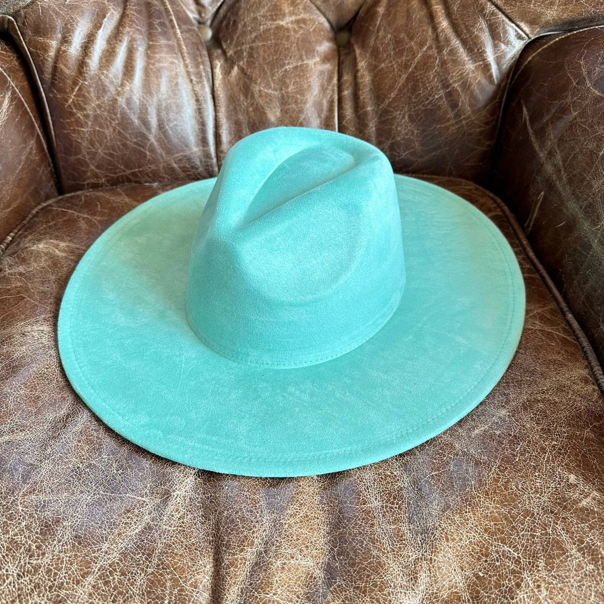 Classic Wide Brim Suede Premium Hat: Rust / ONE SIZE