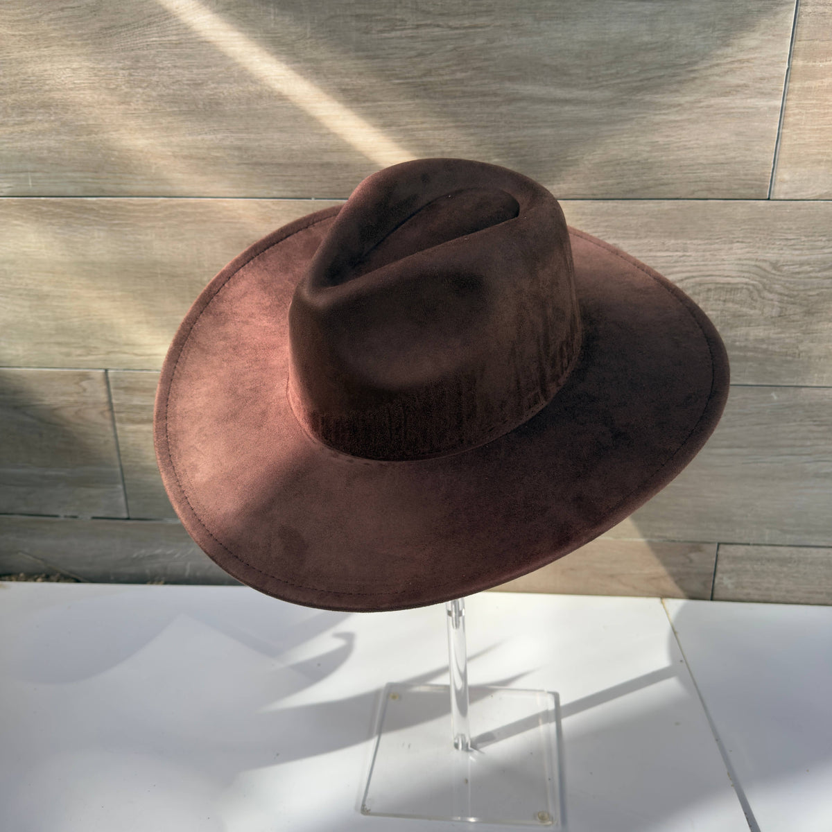 Classic Wide Brim Suede Premium Hat: CARAMEL / ONE SIZE