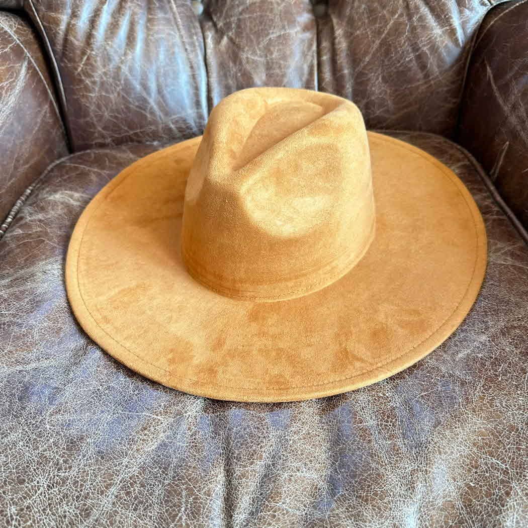 Classic Wide Brim Suede Premium Hat: CARAMEL / ONE SIZE