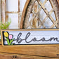 Bloom Shelf Sitter