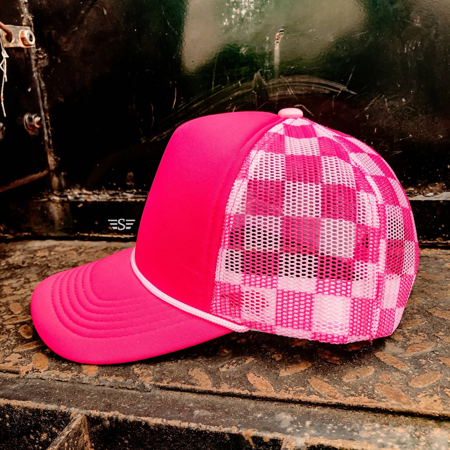 Checkered Mesh Back Cap: Pink/ Light Pink
