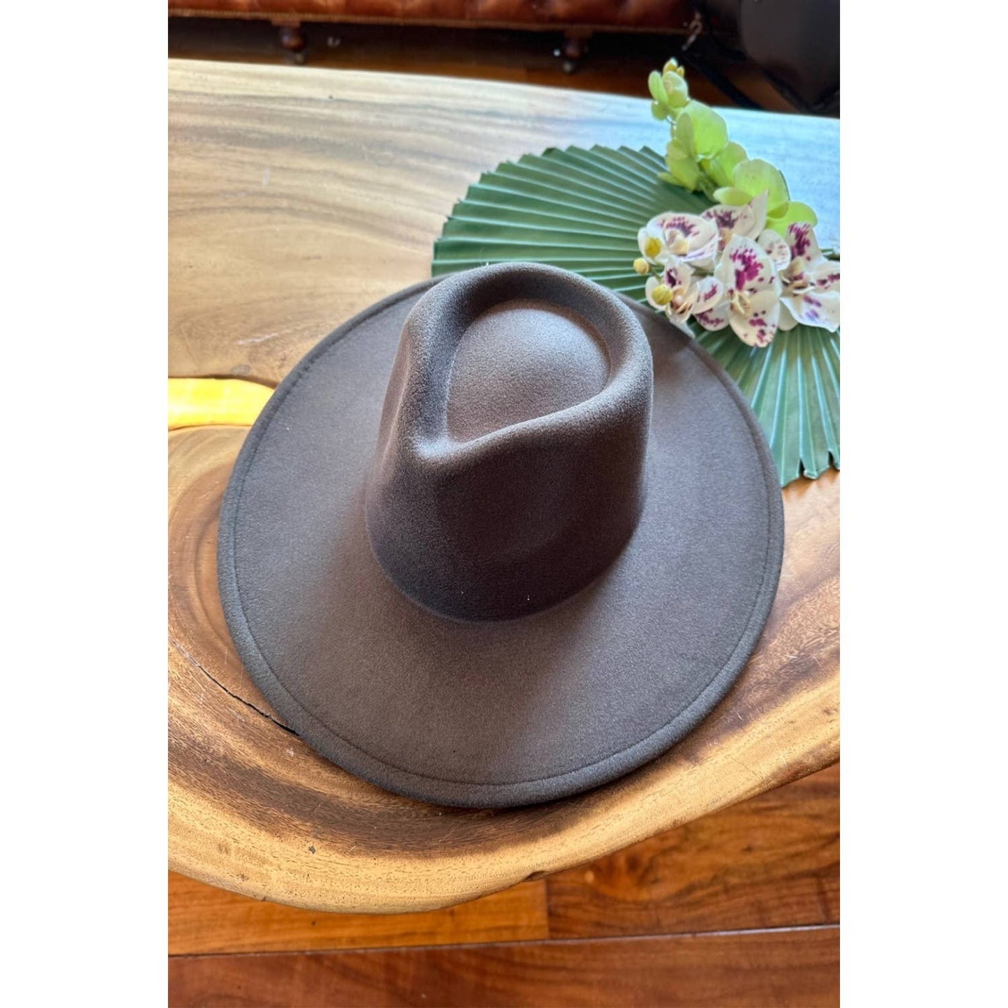 Vegan Felt Fedora Hat with Wide Stiff Flat Brim: RUST / ONE SIZE