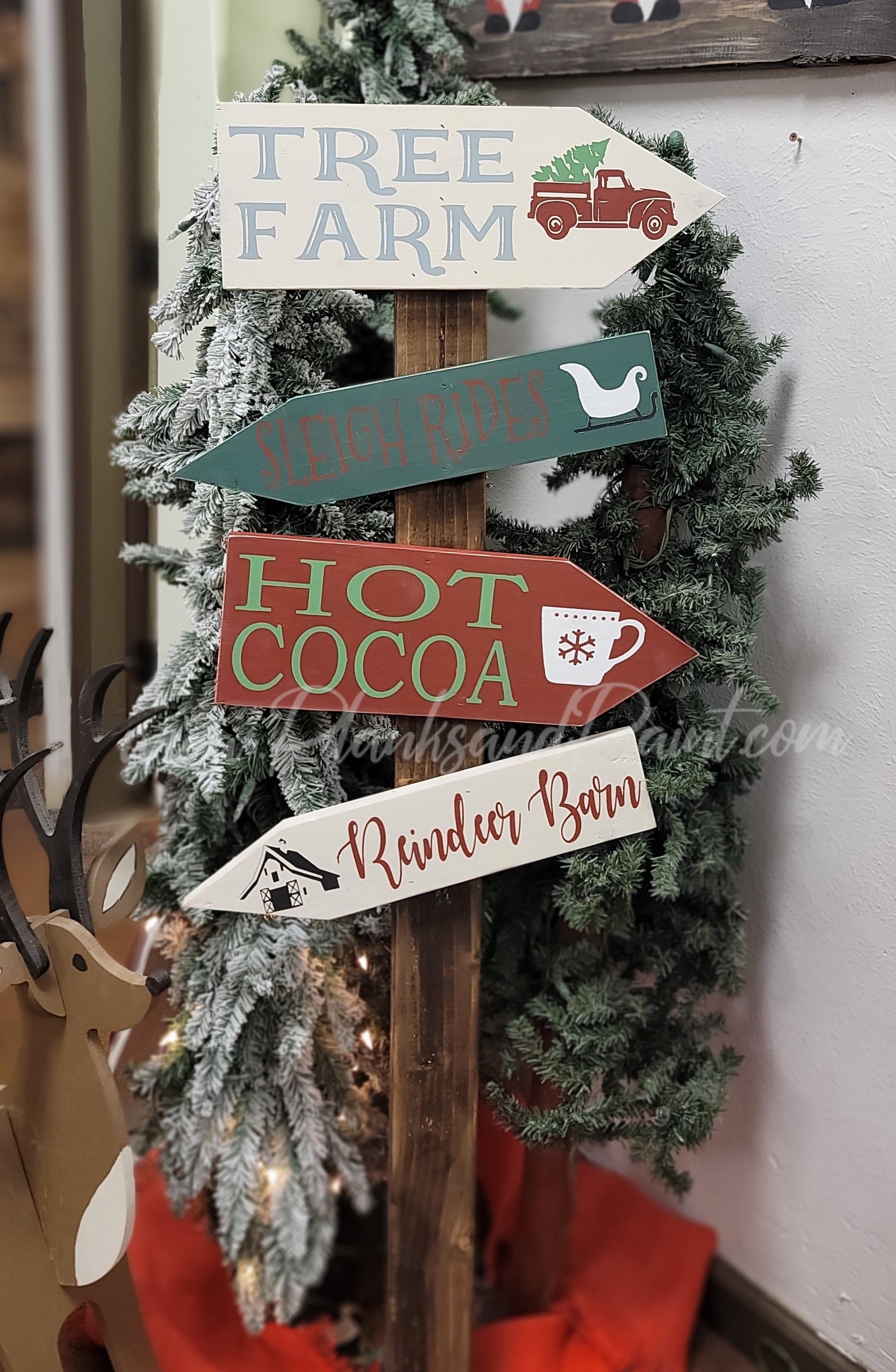 Christmas Directional Sign – Planks and Paint DIY Workshop & Boutique