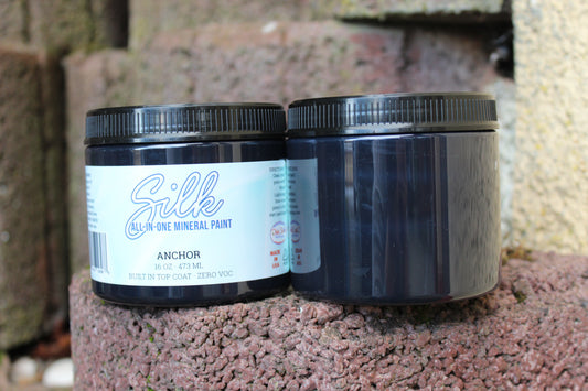 Anchor Silk All-In-One Mineral Paint