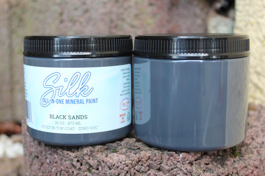 Black Sands Silk All-In-One Mineral Paint