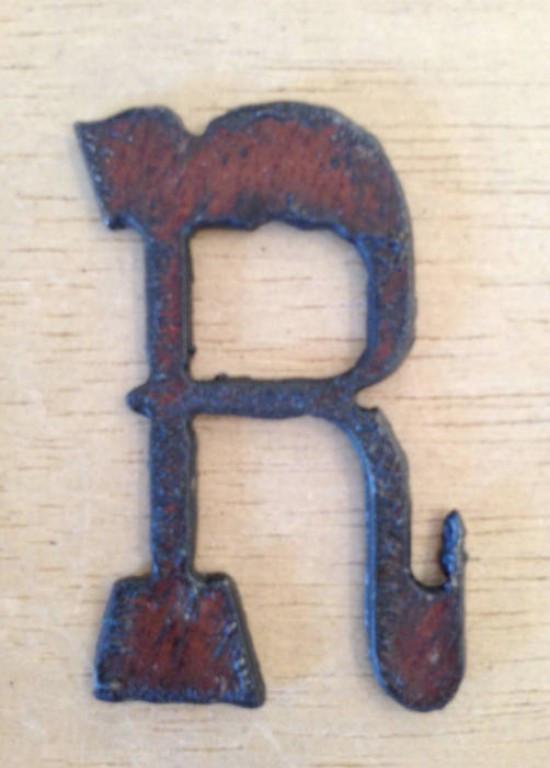 Western Letter R – Planks and Paint DIY Workshop & Boutique