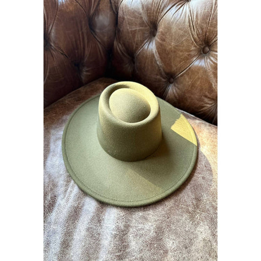 Queens INC - Bestsellers Structured hat with a wide brim in faux felt Fas: OLIVE / ONE SIZE