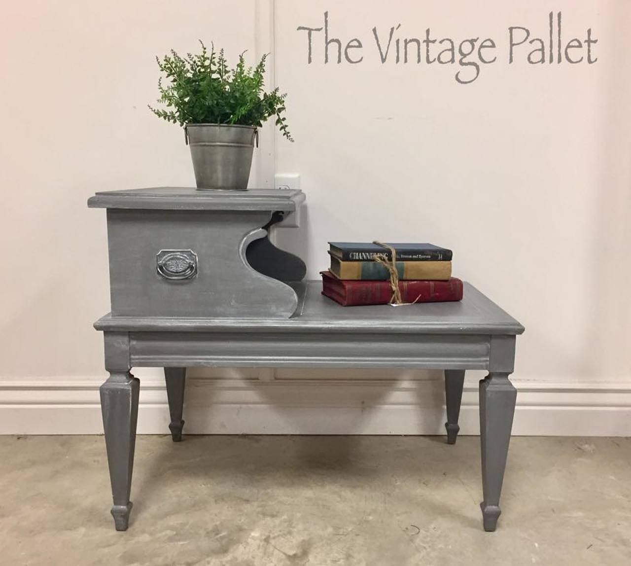 Hurricane Gray Chalk Mineral Paint